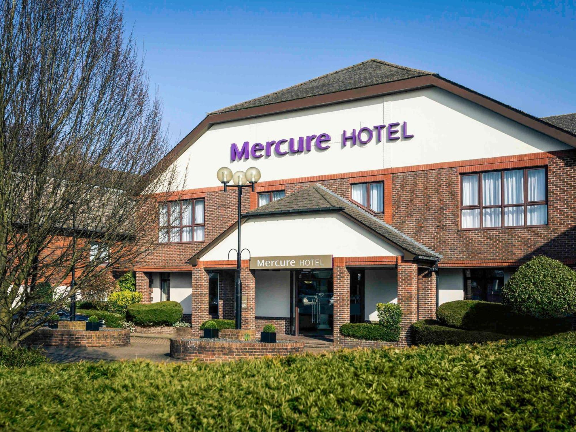 Mercure Dartford Brands Hatch Hotel & Spa Аш Экстерьер фото