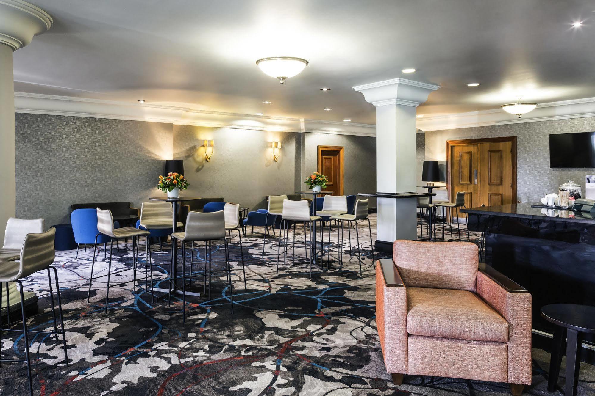 Mercure Dartford Brands Hatch Hotel & Spa Аш Экстерьер фото